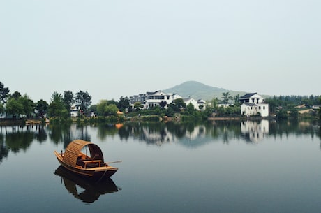 上海奉贤天气(上海奉贤今日天气：多云转阴，温度适宜)